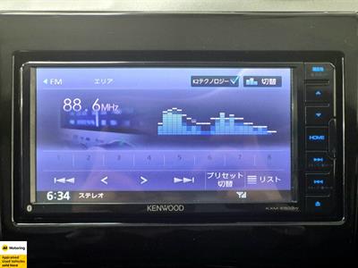 2017 Suzuki Swift - Thumbnail