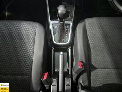 2017 Suzuki Swift - Thumbnail