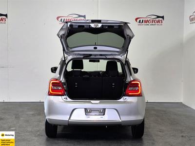 2017 Suzuki Swift - Thumbnail