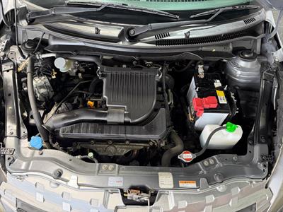 2013 Suzuki Swift - Thumbnail