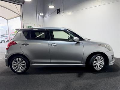 2013 Suzuki Swift - Thumbnail