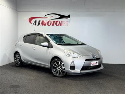 2012 Toyota Aqua - Thumbnail
