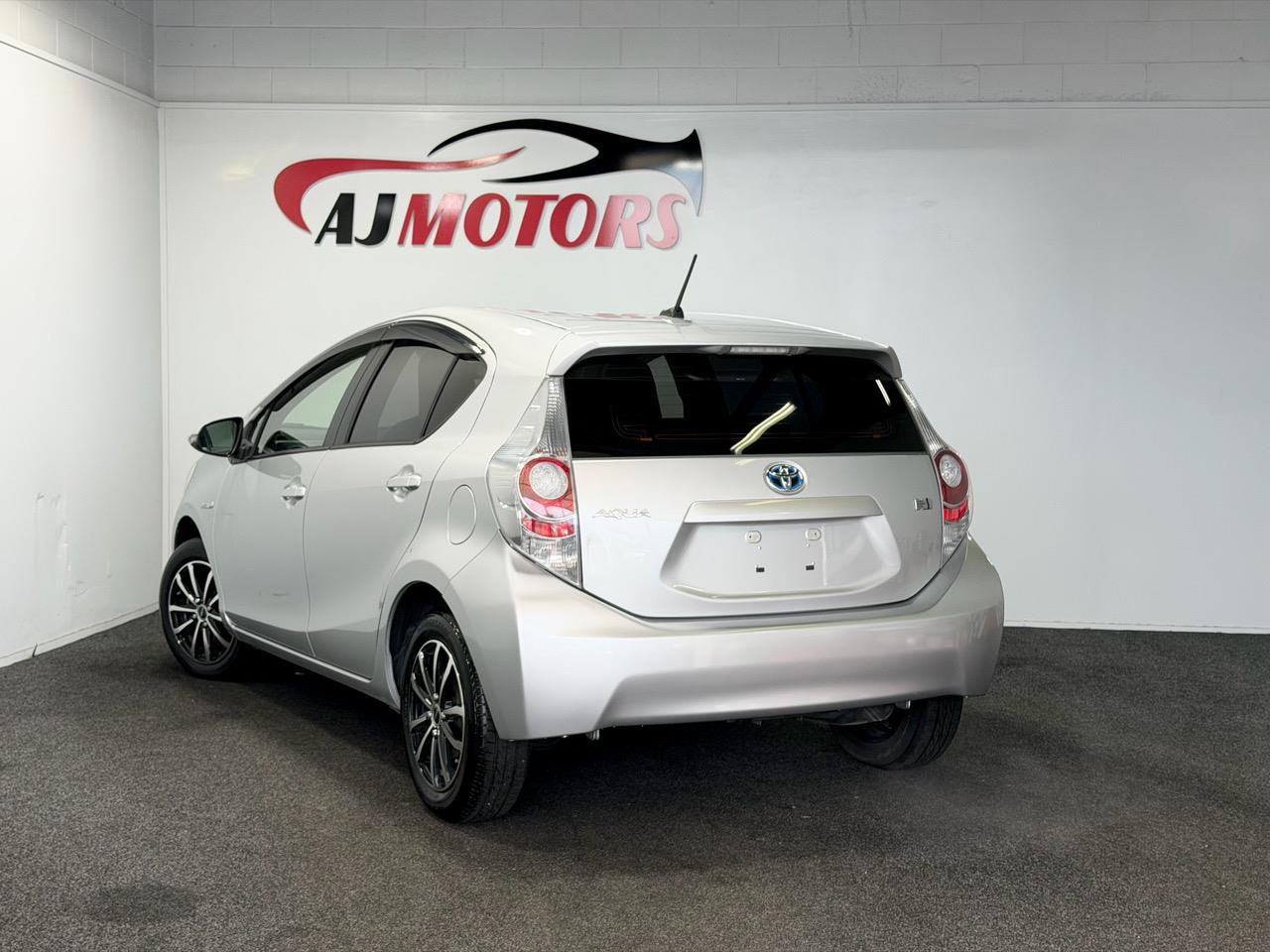 2012 Toyota Aqua