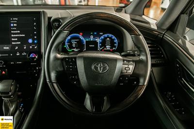 2025 Toyota Alphard - Thumbnail