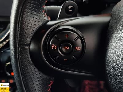 2015 Mini Cooper - Thumbnail