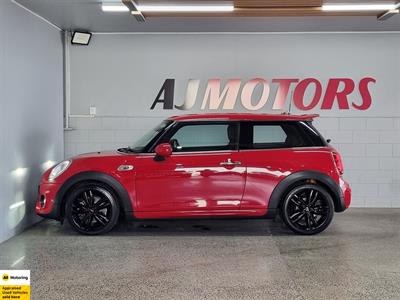 2015 Mini Cooper - Thumbnail