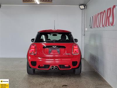 2015 Mini Cooper - Thumbnail
