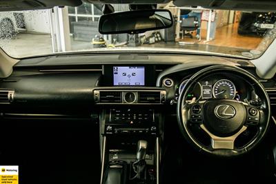 2013 Lexus IS - Thumbnail