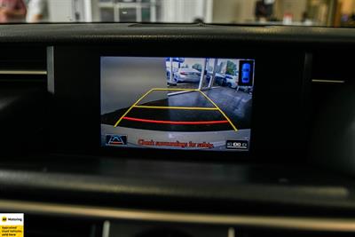 2013 Lexus IS - Thumbnail