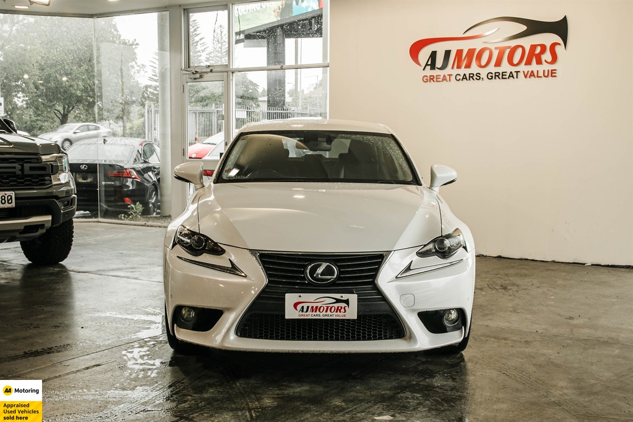 2013 Lexus IS