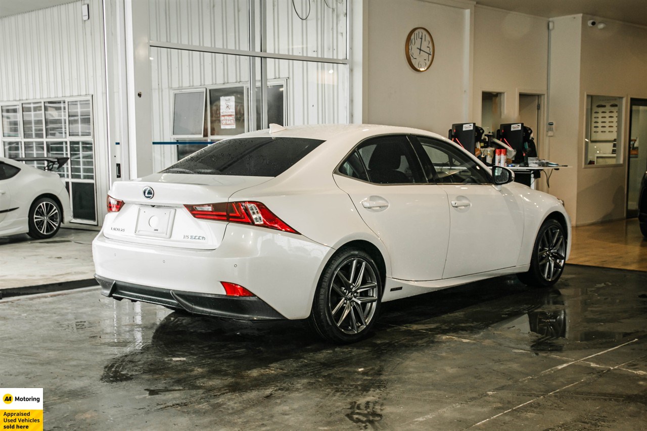 2013 Lexus IS