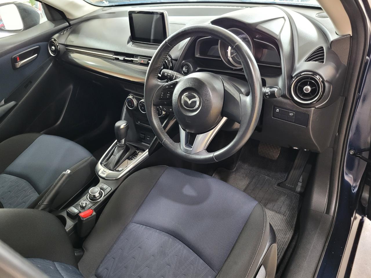 2015 Mazda Demio