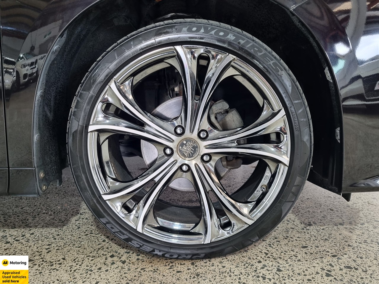 2015 Toyota Vellfire