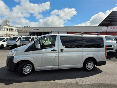 2020 Toyota Hiace - Thumbnail