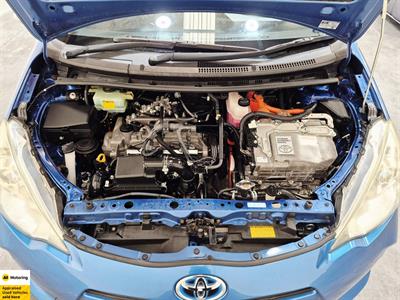 2014 Toyota Aqua - Thumbnail