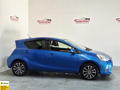 2014 Toyota Aqua - Thumbnail