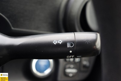 2013 Toyota Aqua - Thumbnail