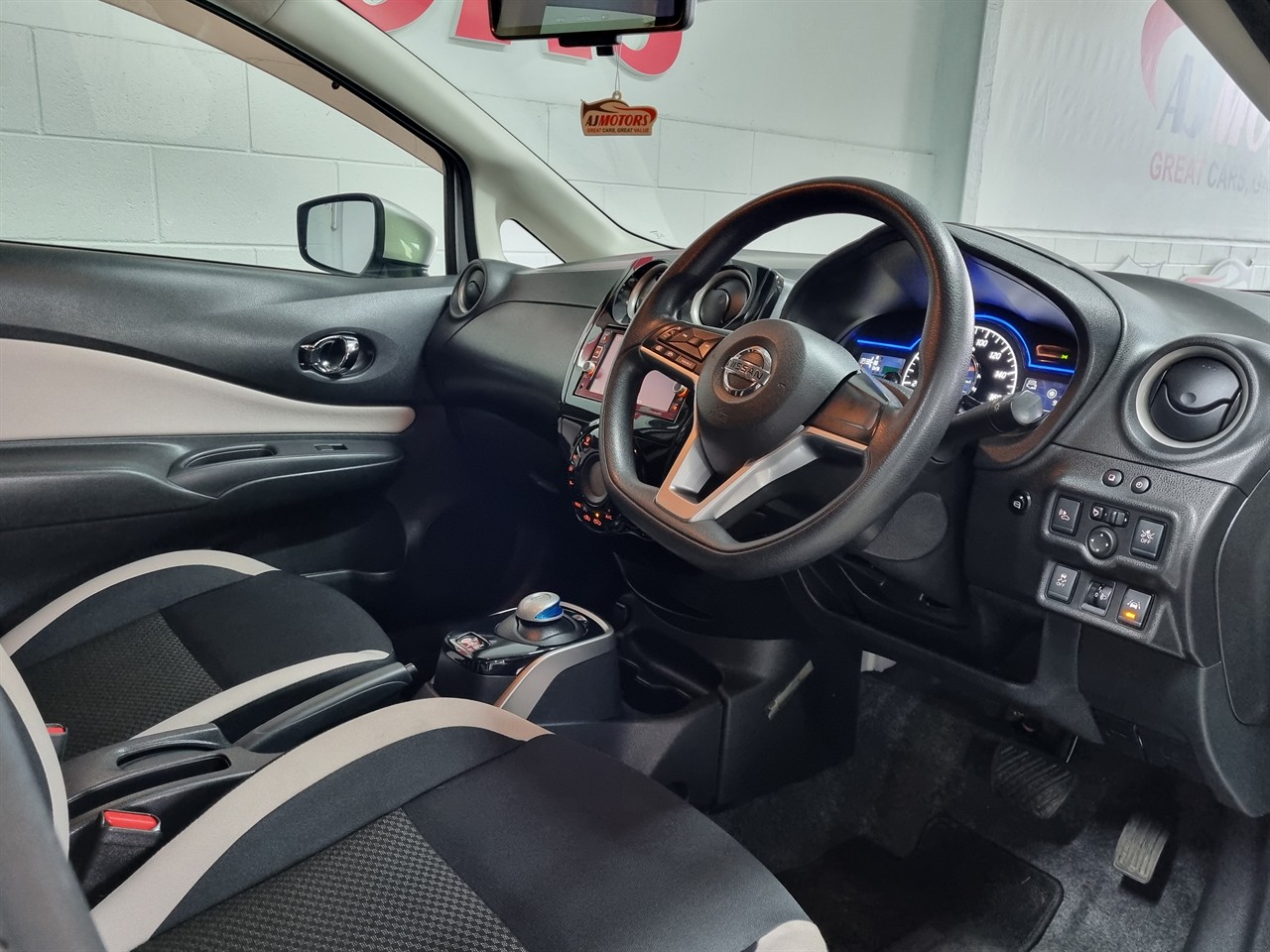 2017 Nissan Note