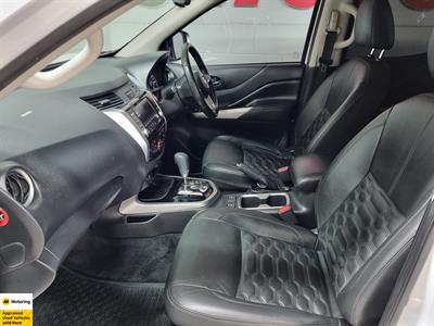 2021 Nissan NAVARA - Thumbnail