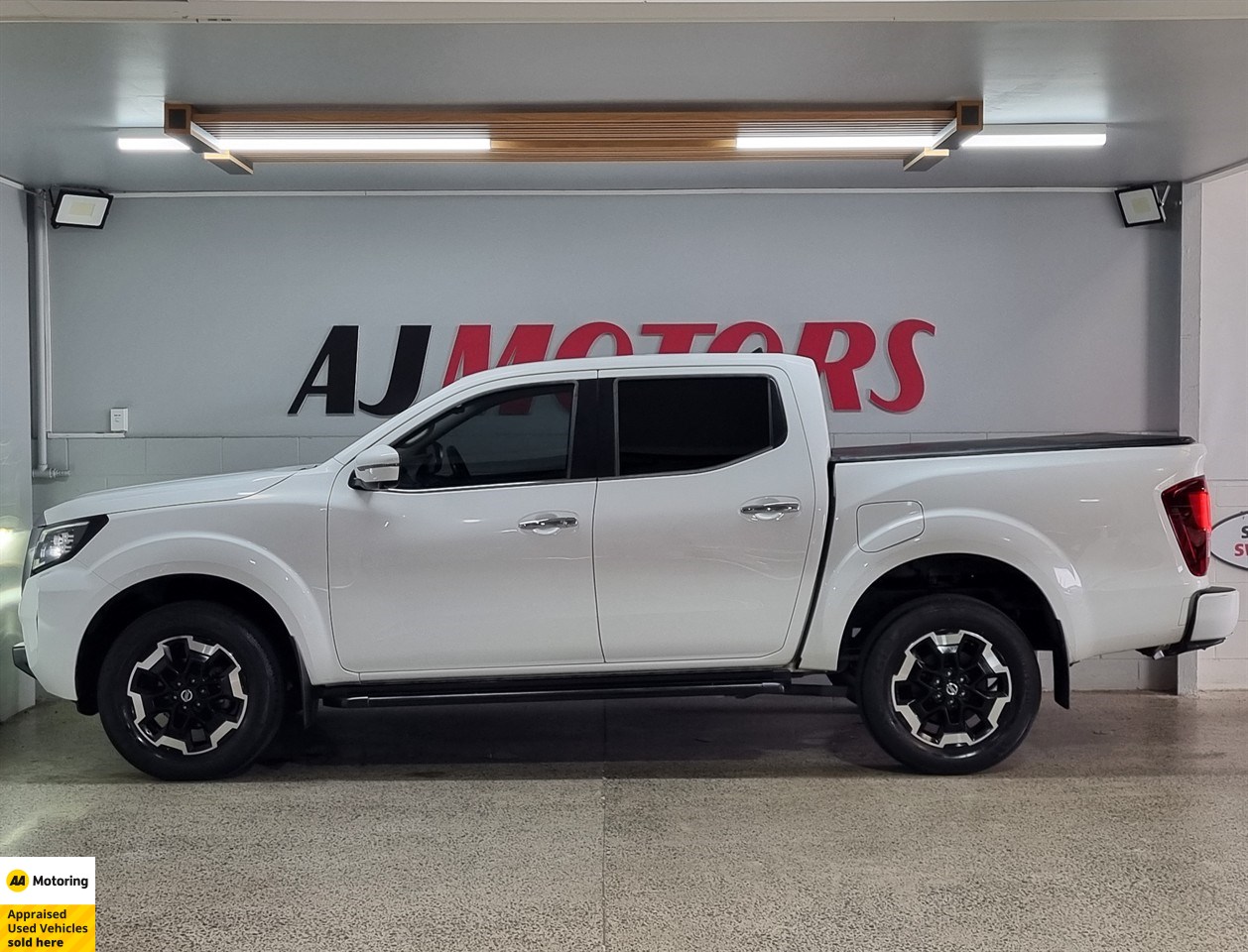 2021 Nissan NAVARA