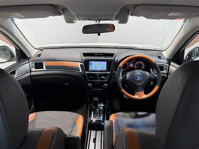 2016 Subaru Exiga - Thumbnail