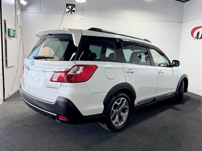 2016 Subaru Exiga - Thumbnail