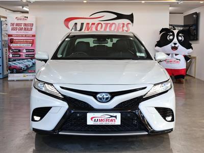 2019 Toyota Camry - Thumbnail